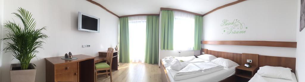 Mathiasl Panorama Ferienwohnungen ボーデンスドルフ 部屋 写真