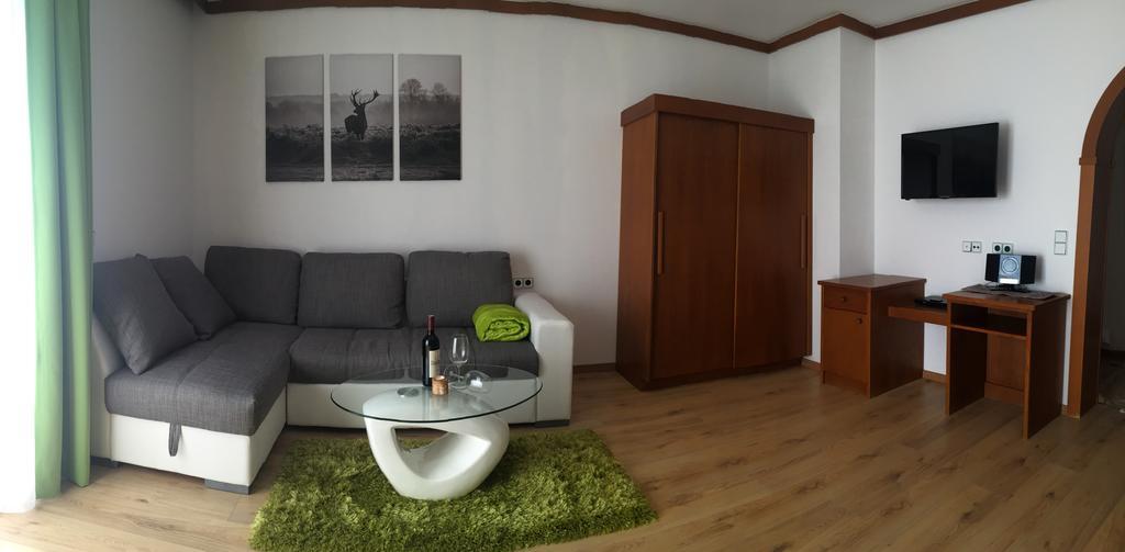 Mathiasl Panorama Ferienwohnungen ボーデンスドルフ 部屋 写真