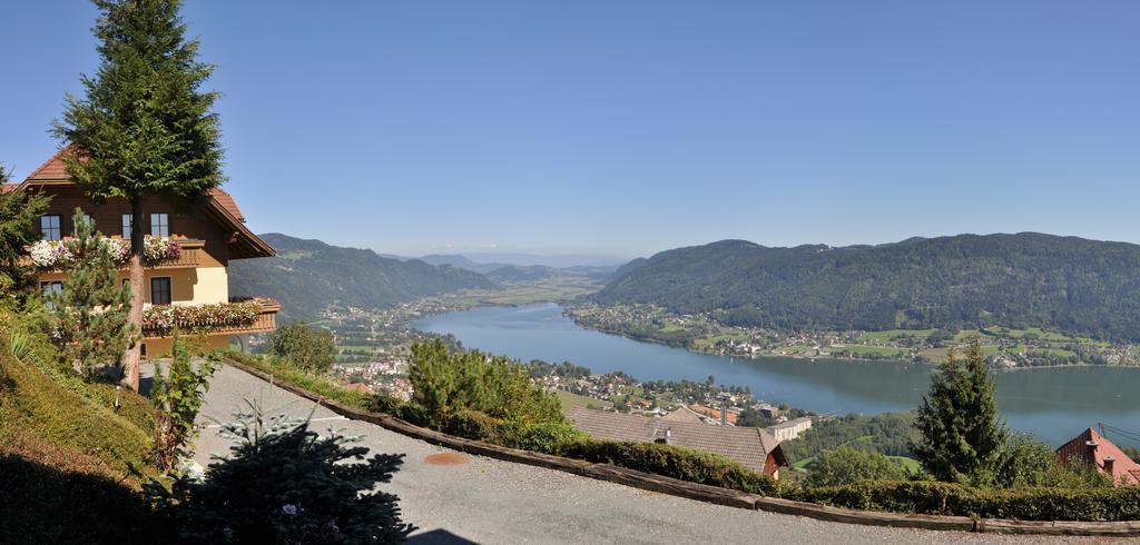 Mathiasl Panorama Ferienwohnungen ボーデンスドルフ エクステリア 写真